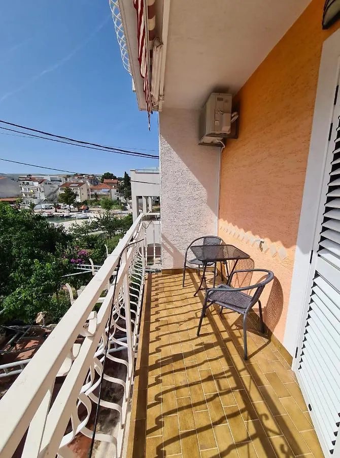 Cornelia Apartments By The Sea Okrug Gornji, Ciovo Trogir Croatia