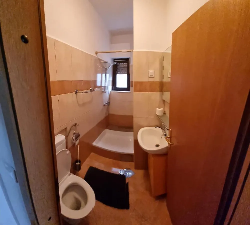 Cornelia Apartments By The Sea Okrug Gornji, Ciovo Trogir