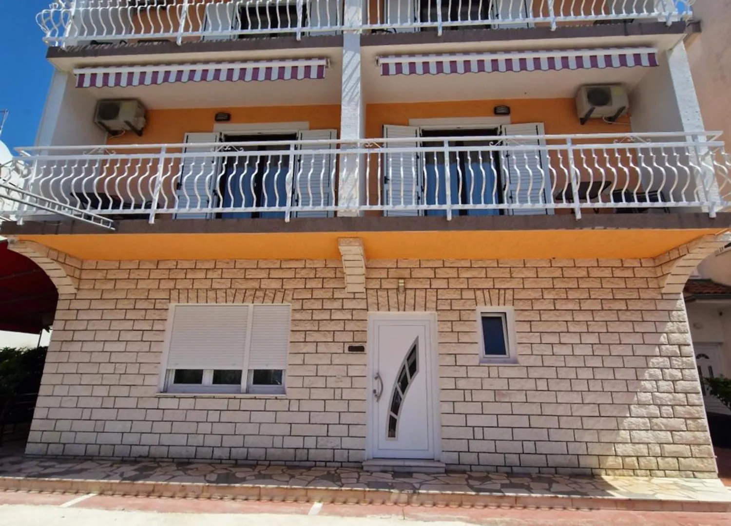 Cornelia Apartments By The Sea Okrug Gornji, Ciovo Trogir 0*,