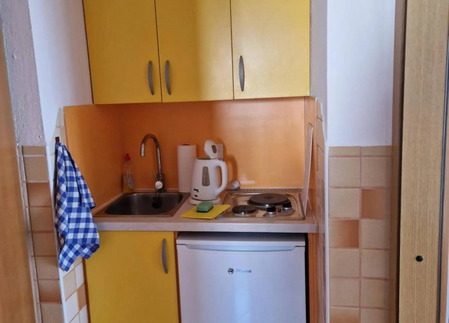 Cornelia Apartments By The Sea Okrug Gornji, Ciovo Trogir Croatia