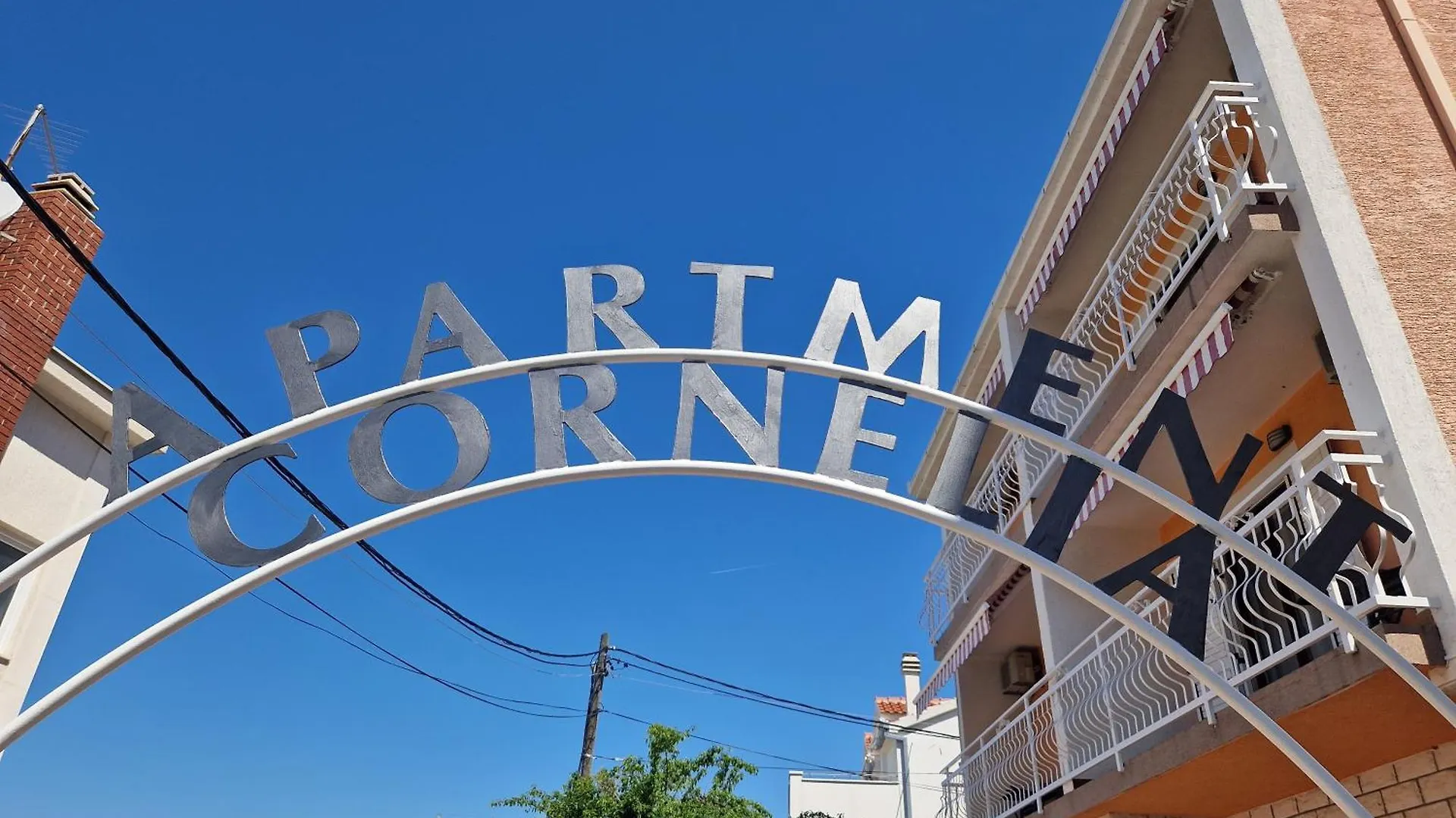 Cornelia Apartments By The Sea Okrug Gornji, Ciovo Trogir